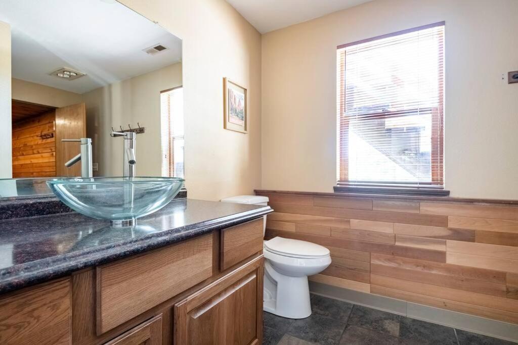 Private Hot Tub Overlooking Pikes Peak Woodland Park Exteriör bild